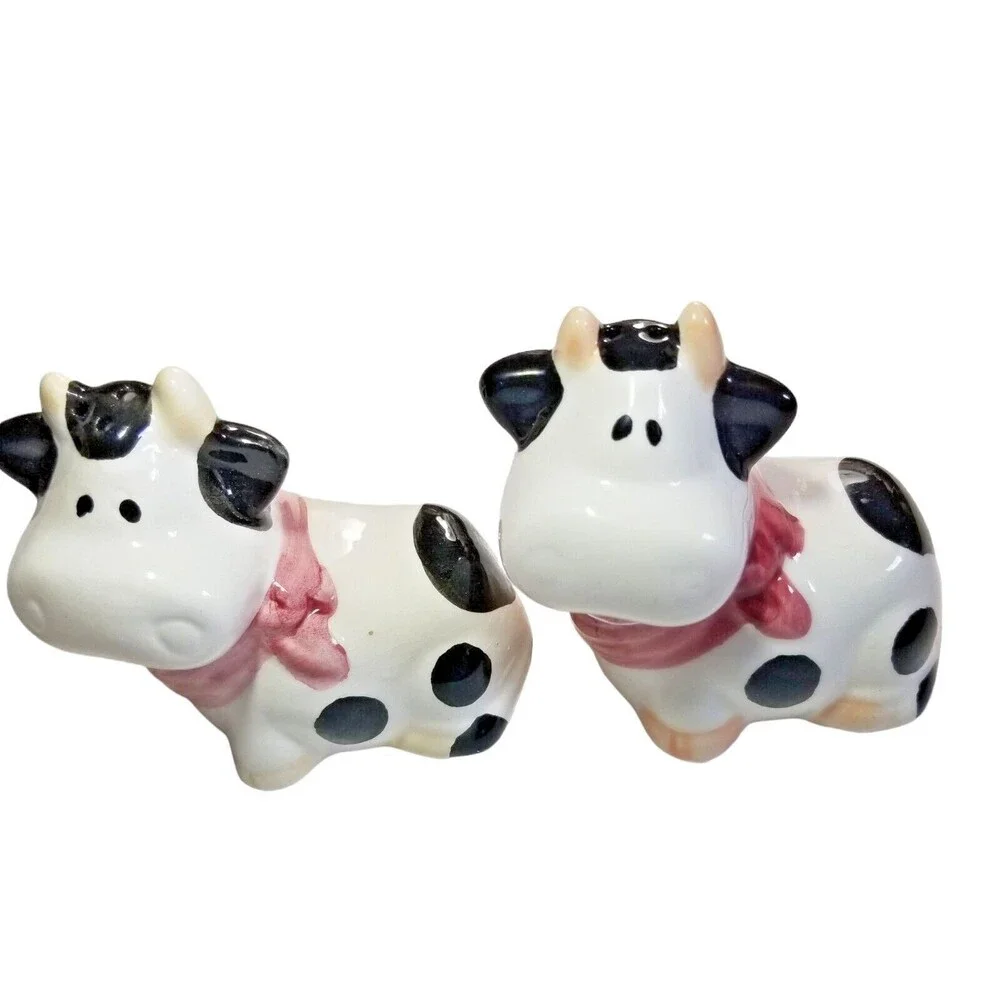 Moo Cow Salt & Pepper Shaker Set Rustic Farmhouse CHIC Ceramic Cottage Core